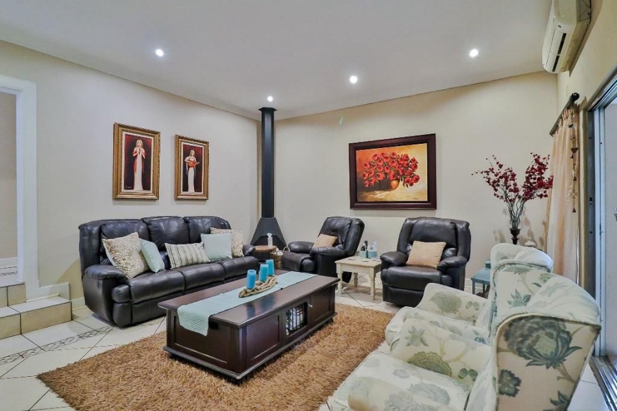 4 Bedroom Property for Sale in Cashan North West